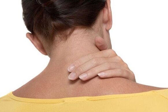 Semne și simptome ale osteochondrozei coloanei vertebrale cervicale